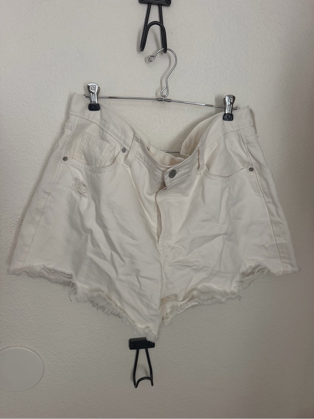 Universal Thread White Distressed High-Rise Denim Shorts